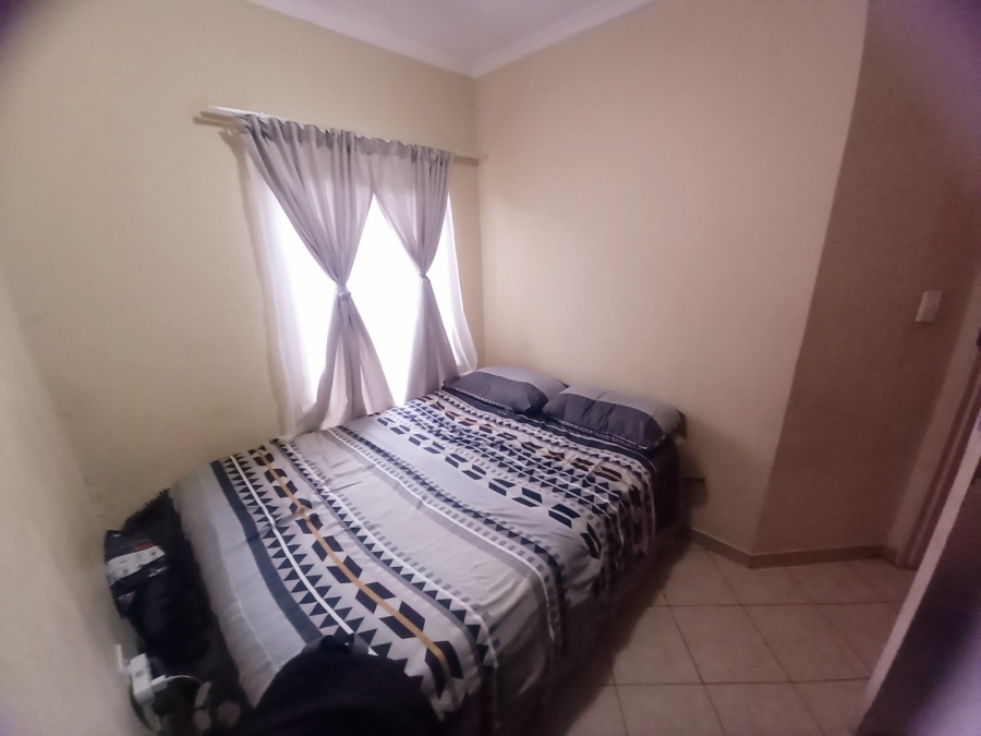 2 Bedroom Property for Sale in Olievenhoutbosch Gauteng
