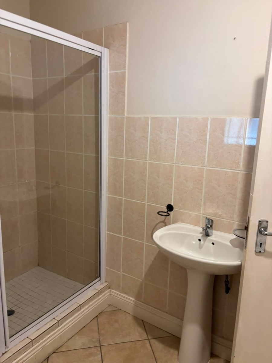 3 Bedroom Property for Sale in Northwold Gauteng