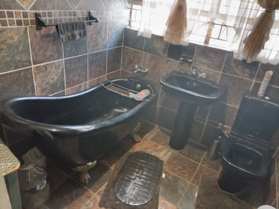 To Let 3 Bedroom Property for Rent in Soshanguve L Gauteng
