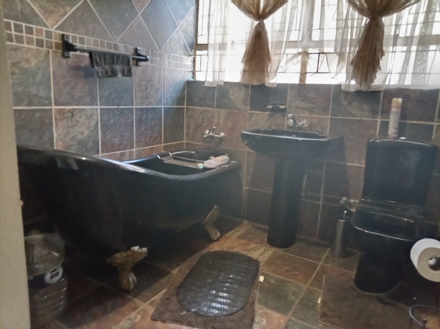 To Let 3 Bedroom Property for Rent in Soshanguve L Gauteng