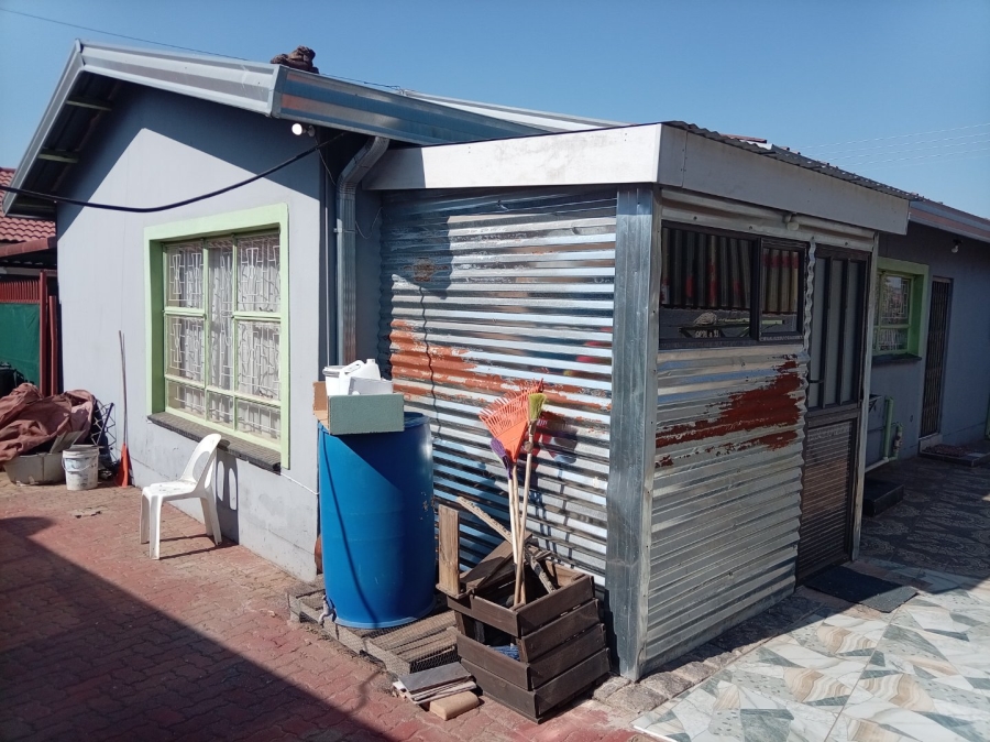 To Let 3 Bedroom Property for Rent in Soshanguve L Gauteng