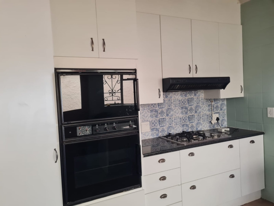 To Let  Bedroom Property for Rent in Franklin Roosevelt Park Gauteng