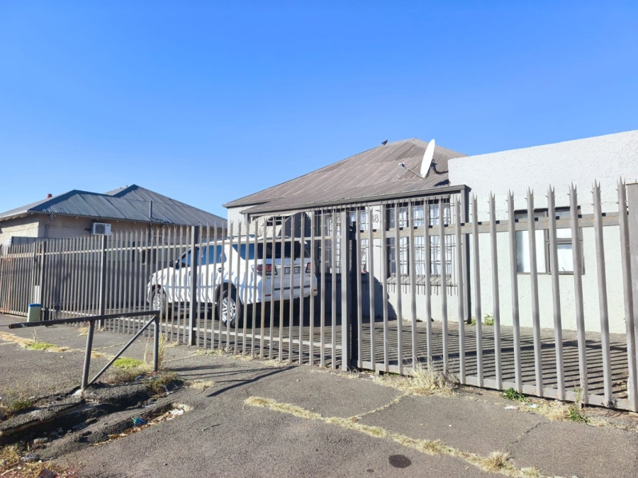  Bedroom Property for Sale in Geduld Ext 1 Gauteng