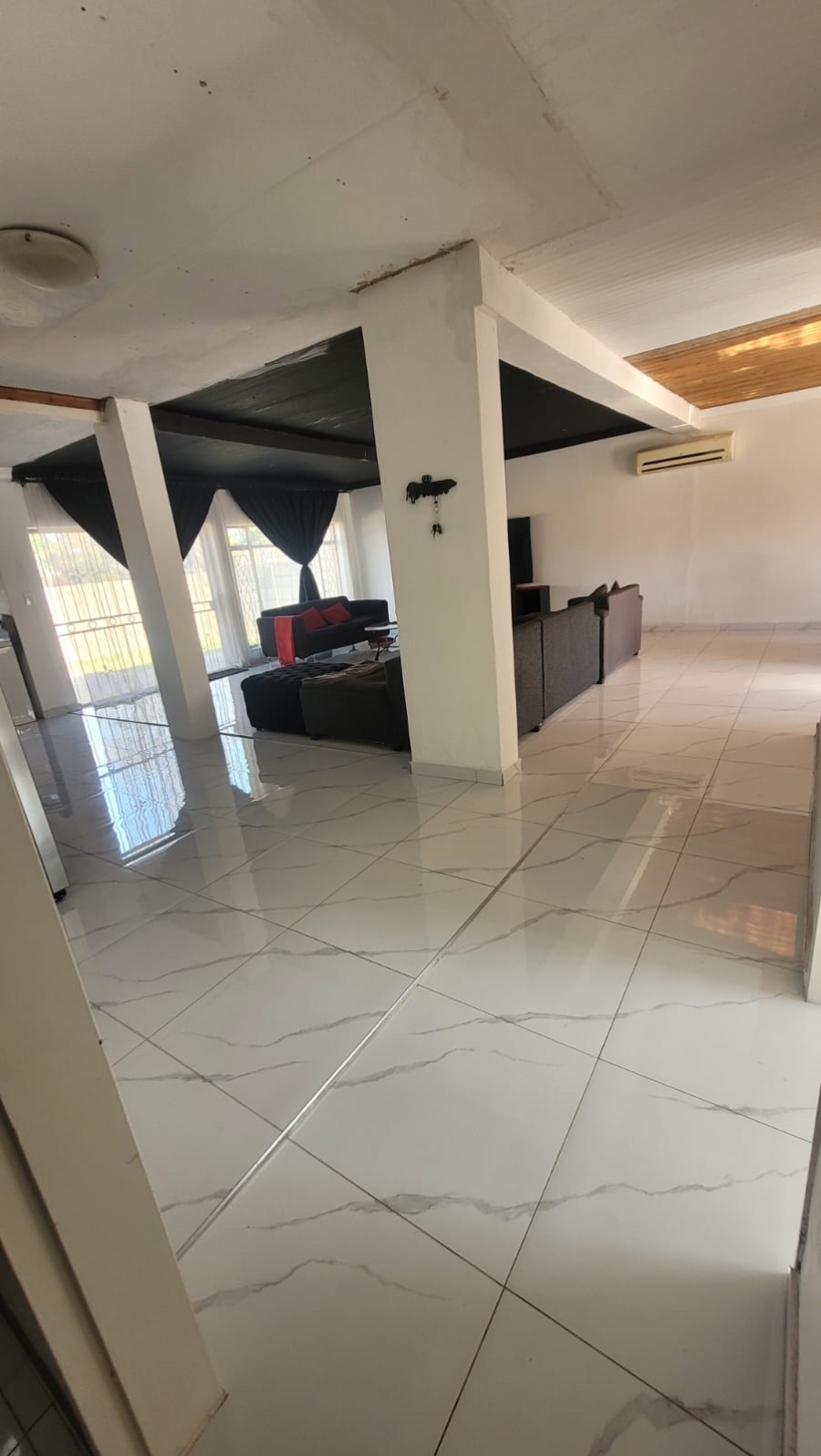 To Let Commercial Property for Rent in Jan Niemand Park Gauteng