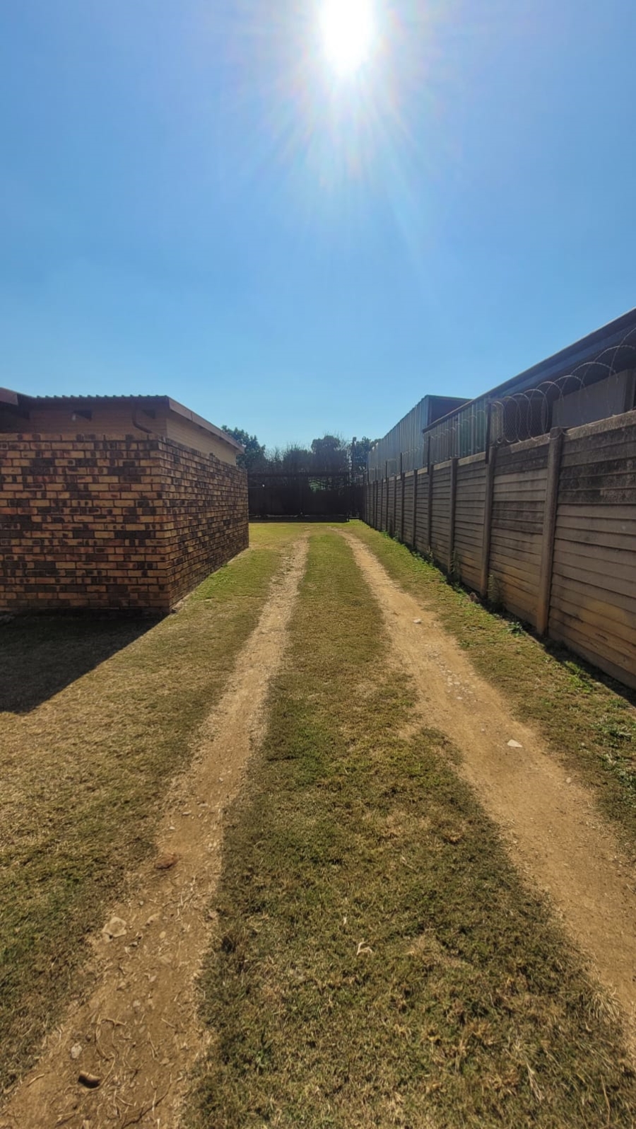 To Let Commercial Property for Rent in Jan Niemand Park Gauteng