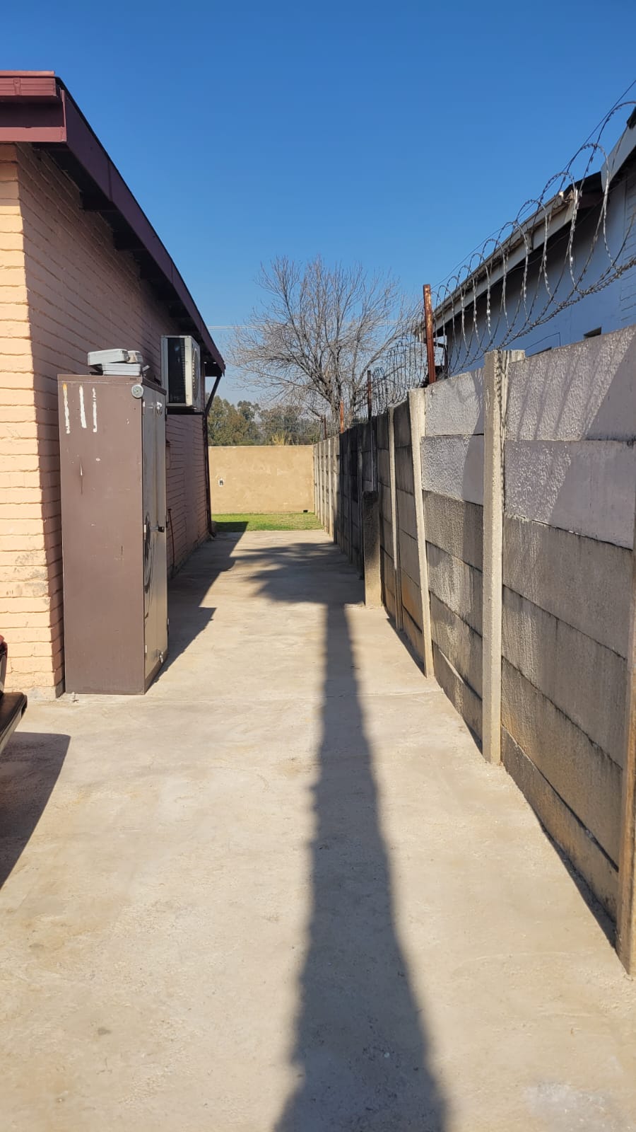 To Let Commercial Property for Rent in Jan Niemand Park Gauteng