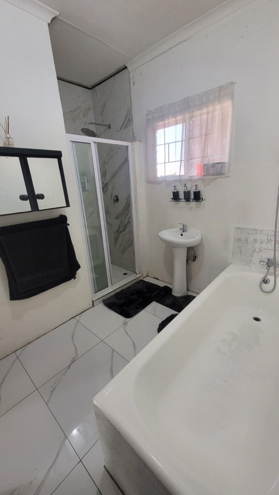 To Let Commercial Property for Rent in Jan Niemand Park Gauteng