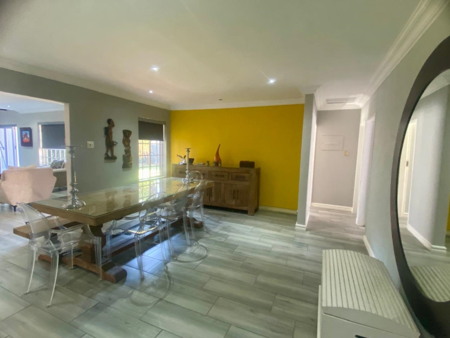 3 Bedroom Property for Sale in Faerie Glen Gauteng
