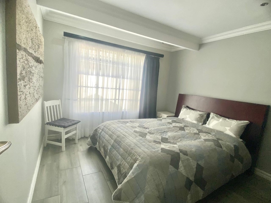 3 Bedroom Property for Sale in Faerie Glen Gauteng