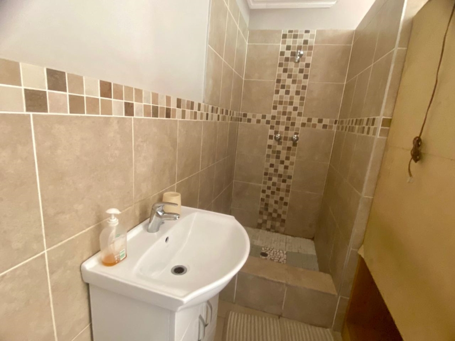 3 Bedroom Property for Sale in Faerie Glen Gauteng