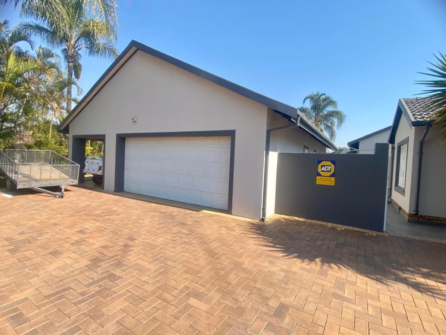 3 Bedroom Property for Sale in Faerie Glen Gauteng