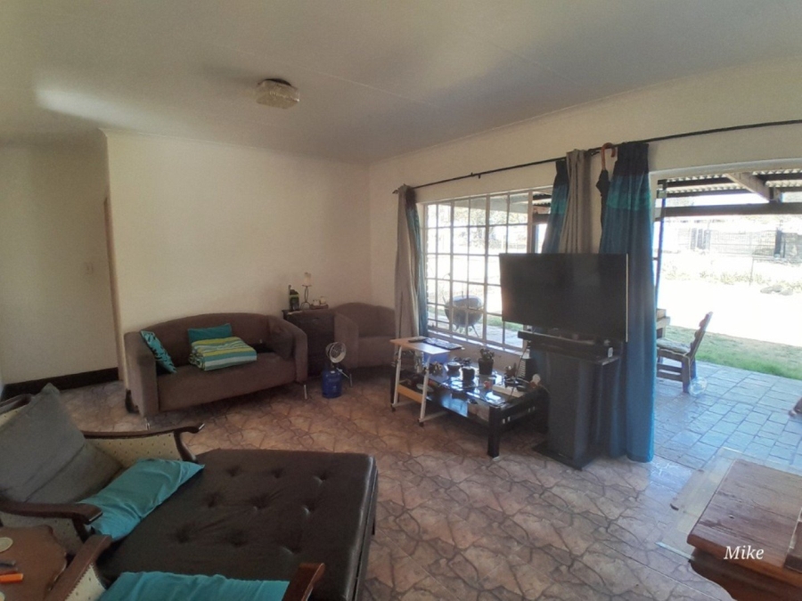 To Let 2 Bedroom Property for Rent in Glen Austin Gauteng