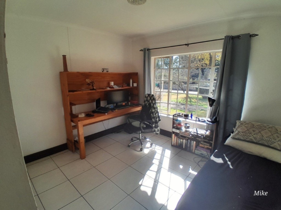 To Let 2 Bedroom Property for Rent in Glen Austin Gauteng