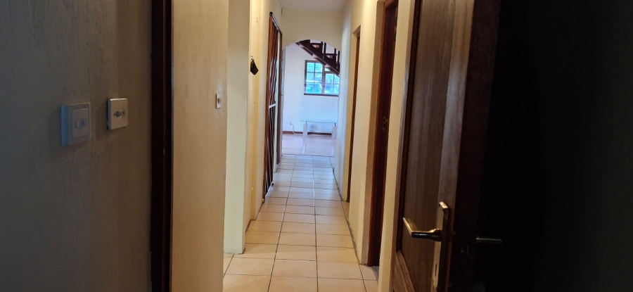 To Let 3 Bedroom Property for Rent in Bridle Park A H Gauteng