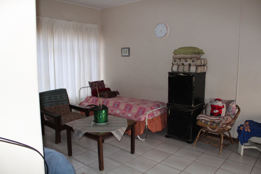 1 Bedroom Property for Sale in Vanderbijlpark CW 3 Gauteng