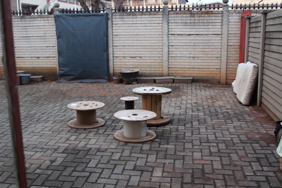 1 Bedroom Property for Sale in Vanderbijlpark CW 3 Gauteng