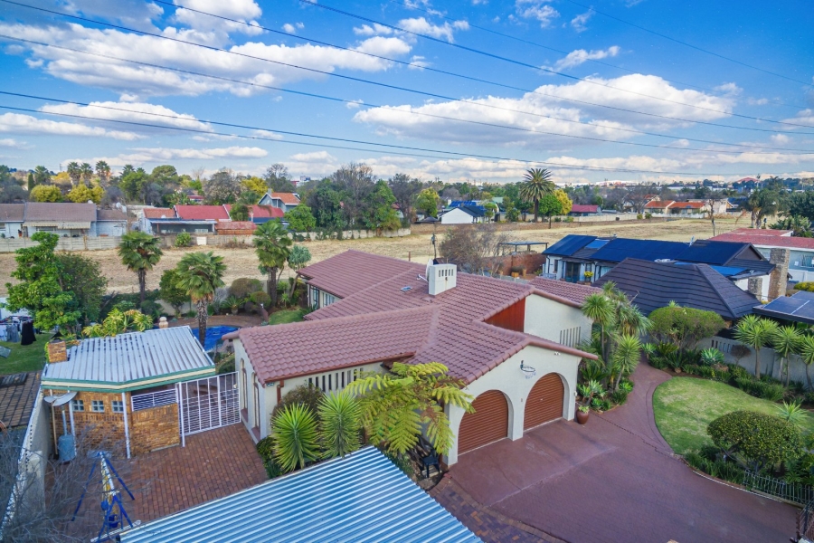 4 Bedroom Property for Sale in Highway Gardens Gauteng