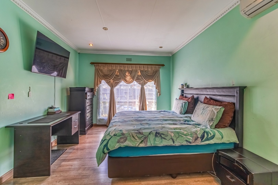 4 Bedroom Property for Sale in Highway Gardens Gauteng