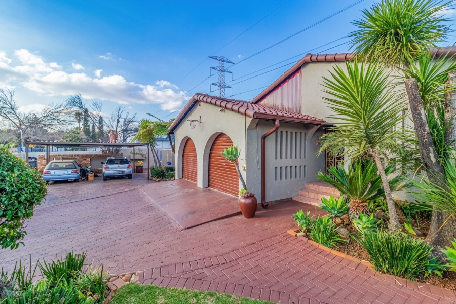 4 Bedroom Property for Sale in Highway Gardens Gauteng