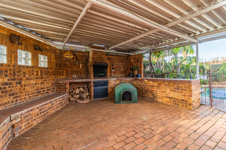 4 Bedroom Property for Sale in Highway Gardens Gauteng