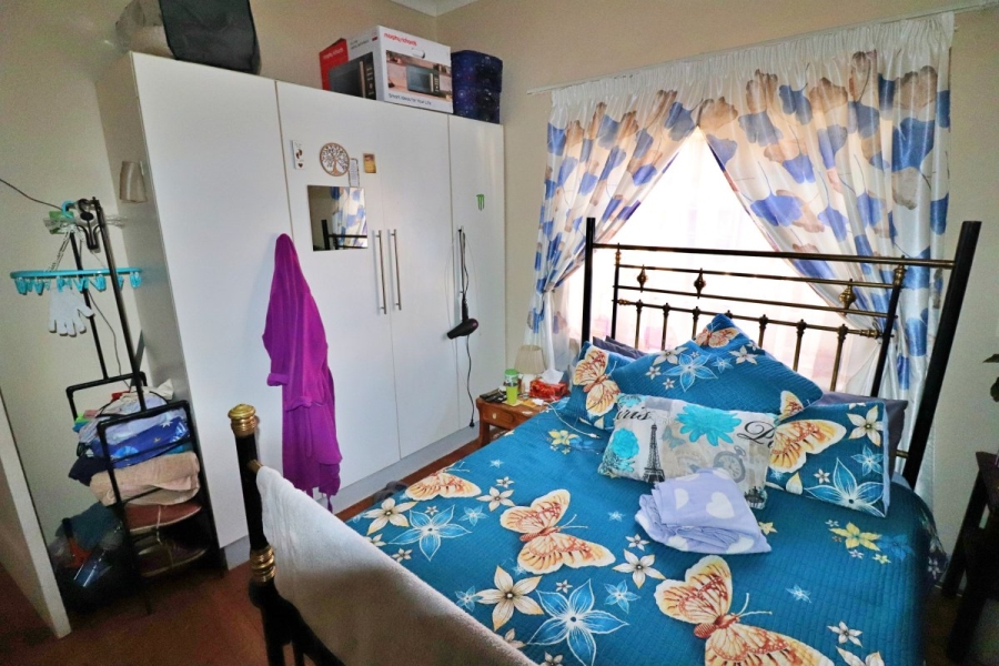 6 Bedroom Property for Sale in Primrose Gauteng