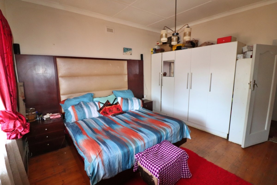 6 Bedroom Property for Sale in Primrose Gauteng