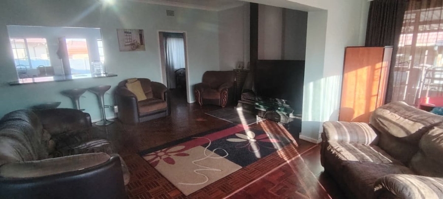 4 Bedroom Property for Sale in Homestead Gauteng