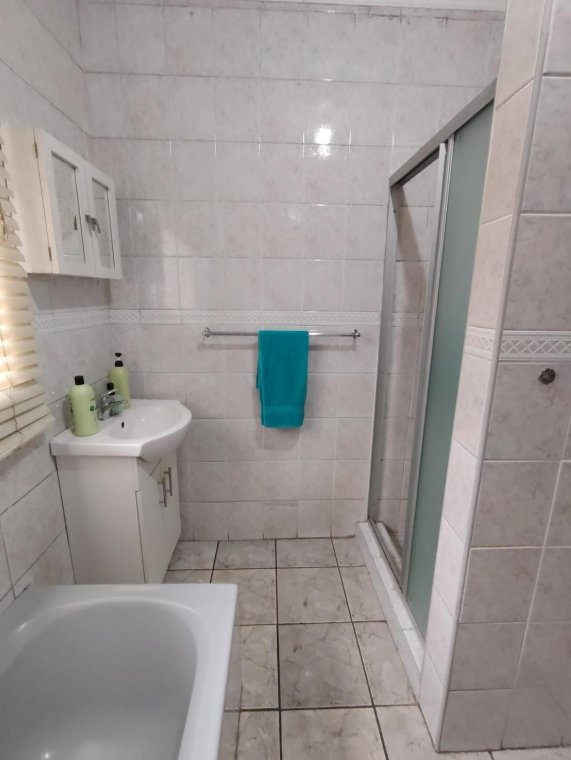 4 Bedroom Property for Sale in Rustivia Gauteng
