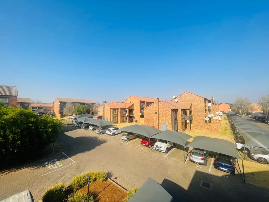 1 Bedroom Property for Sale in Sagewood Gauteng
