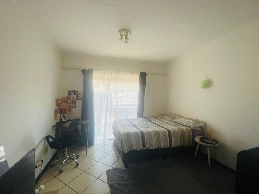 1 Bedroom Property for Sale in Sagewood Gauteng