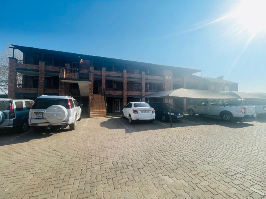 1 Bedroom Property for Sale in Sagewood Gauteng