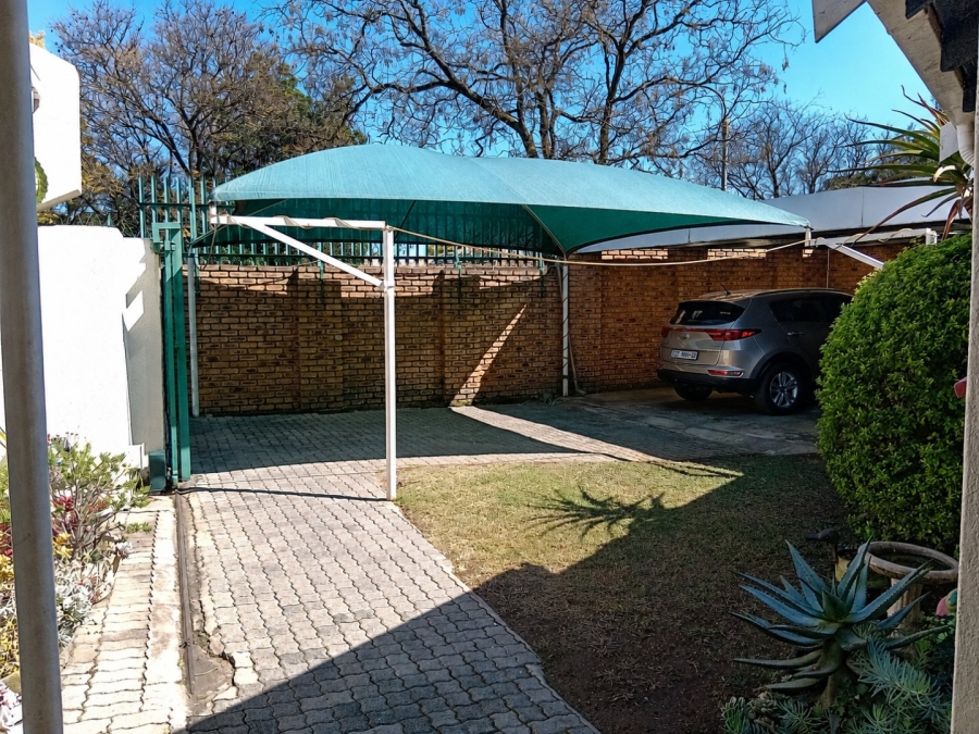 To Let 4 Bedroom Property for Rent in Freeway Park Gauteng