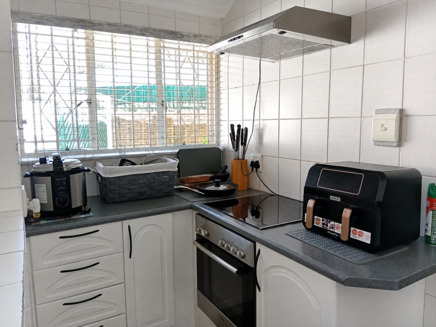 To Let 4 Bedroom Property for Rent in Freeway Park Gauteng