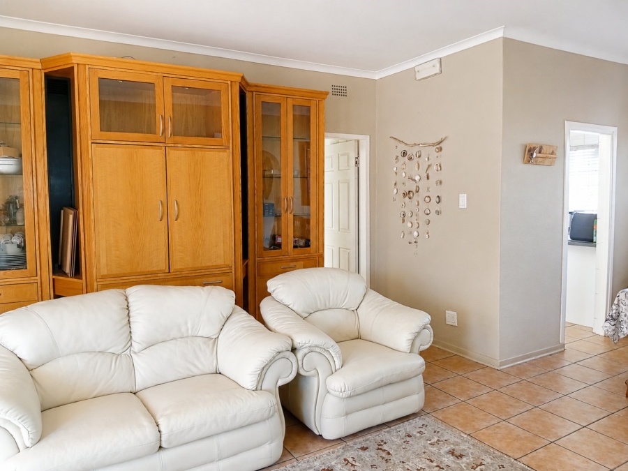 To Let 4 Bedroom Property for Rent in Freeway Park Gauteng