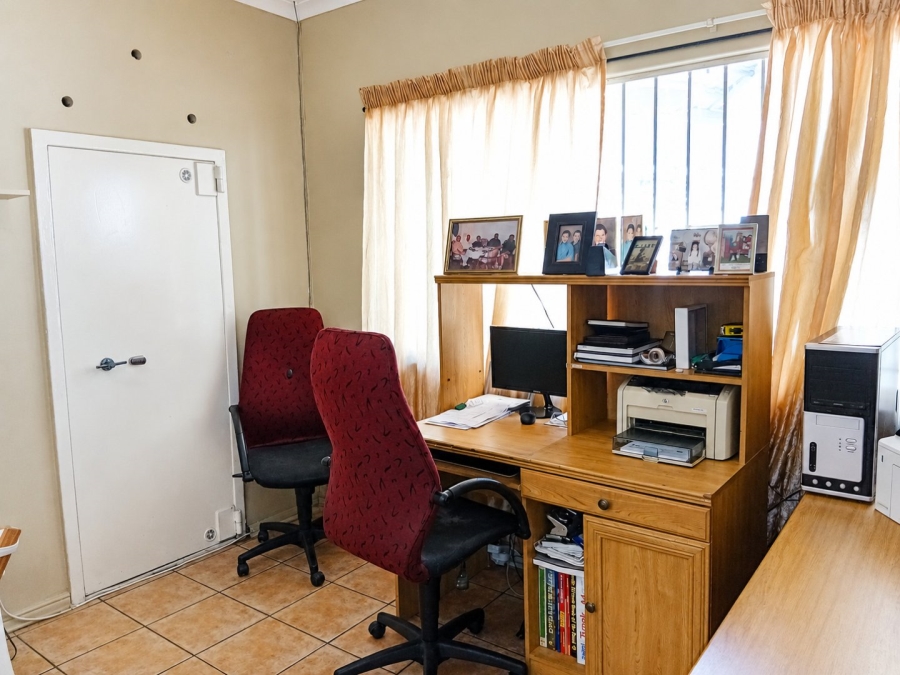 To Let 4 Bedroom Property for Rent in Freeway Park Gauteng
