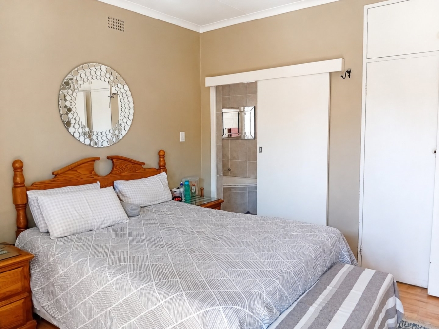 To Let 4 Bedroom Property for Rent in Freeway Park Gauteng