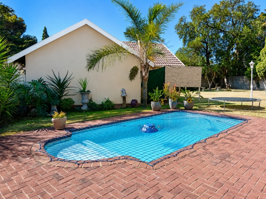 To Let 4 Bedroom Property for Rent in Freeway Park Gauteng