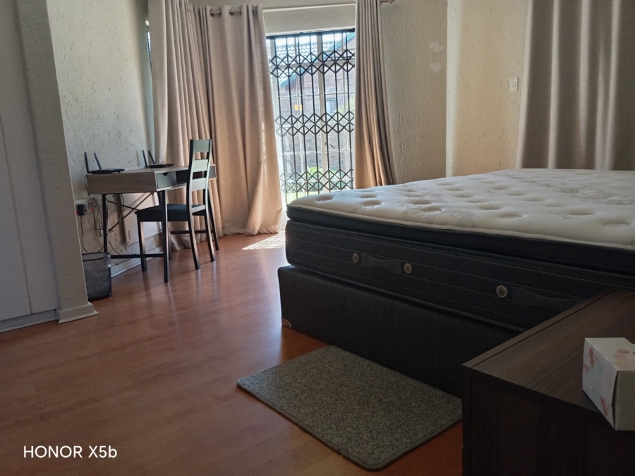 3 Bedroom Property for Sale in Sunward Park Gauteng