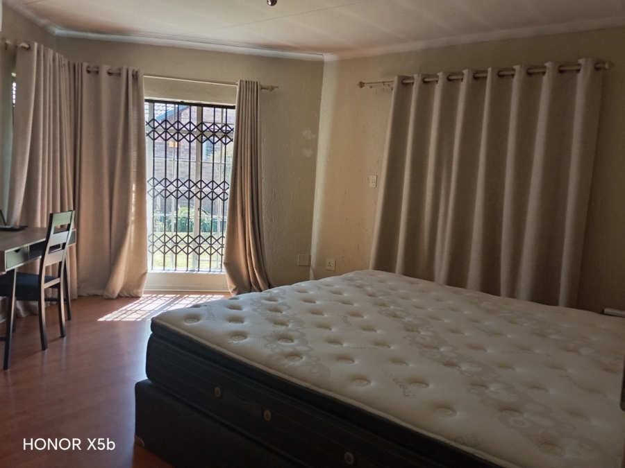 3 Bedroom Property for Sale in Sunward Park Gauteng