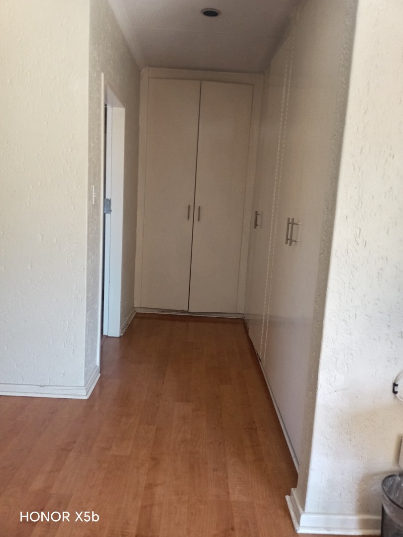 3 Bedroom Property for Sale in Sunward Park Gauteng