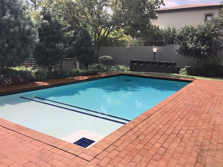 1 Bedroom Property for Sale in Beverley Gauteng