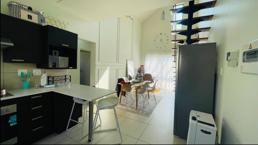 2 Bedroom Property for Sale in The View Gauteng
