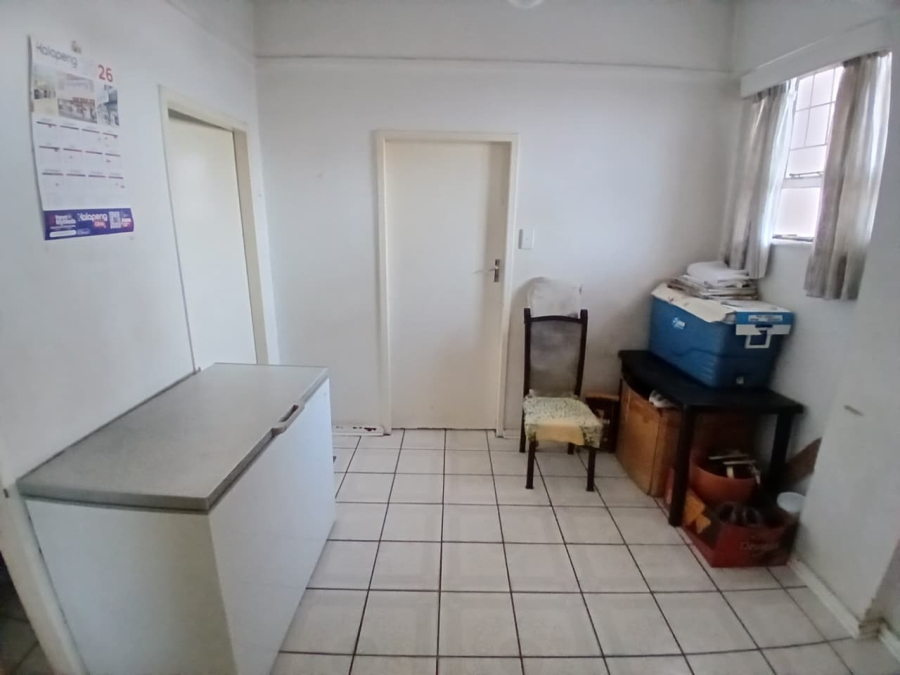 2 Bedroom Property for Sale in Gezina Gauteng
