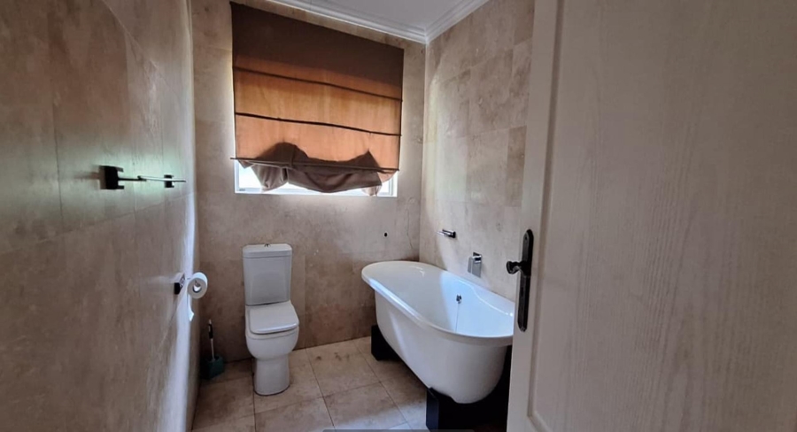 3 Bedroom Property for Sale in Northcliff Gauteng
