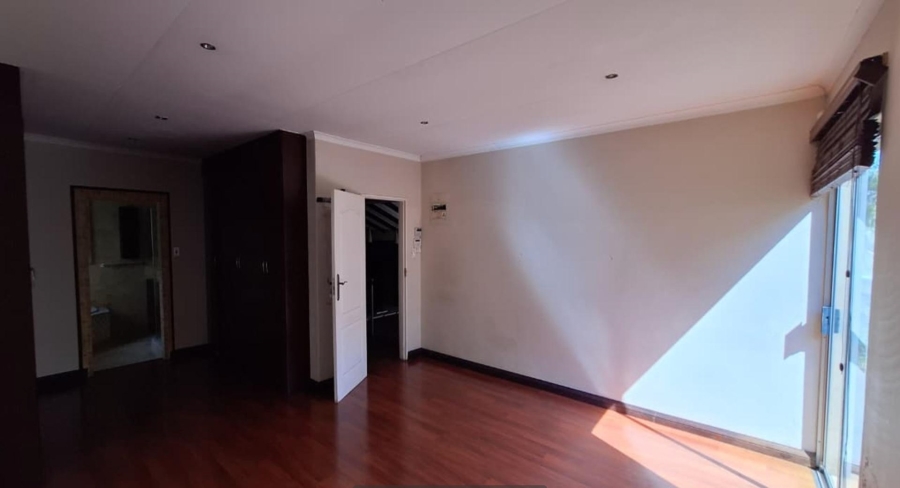 3 Bedroom Property for Sale in Northcliff Gauteng