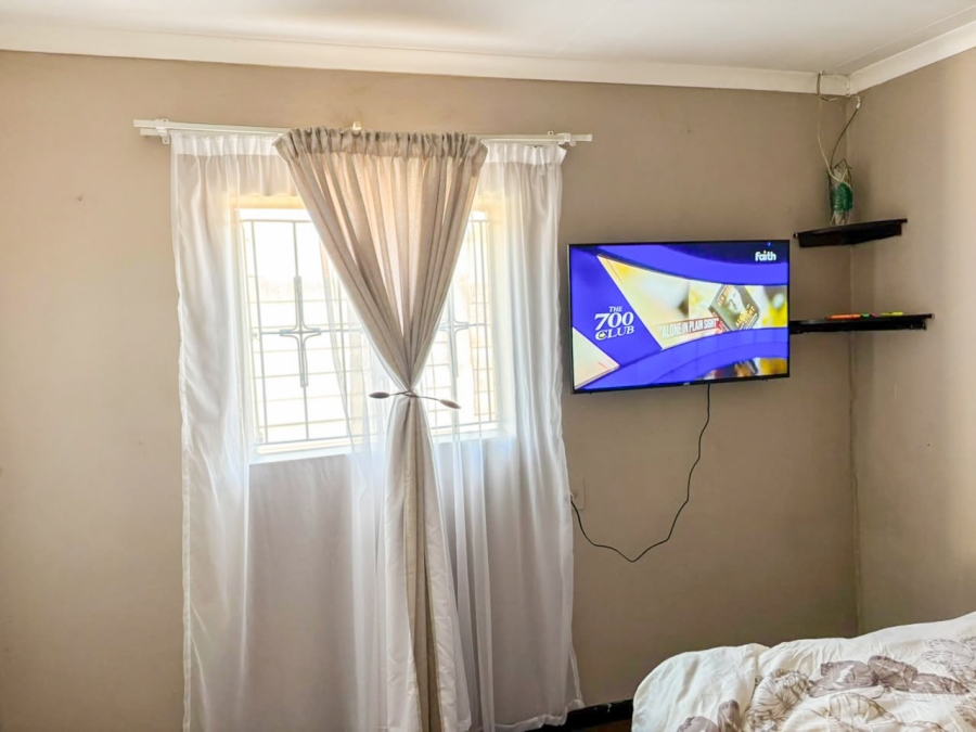 3 Bedroom Property for Sale in Brackendowns Gauteng