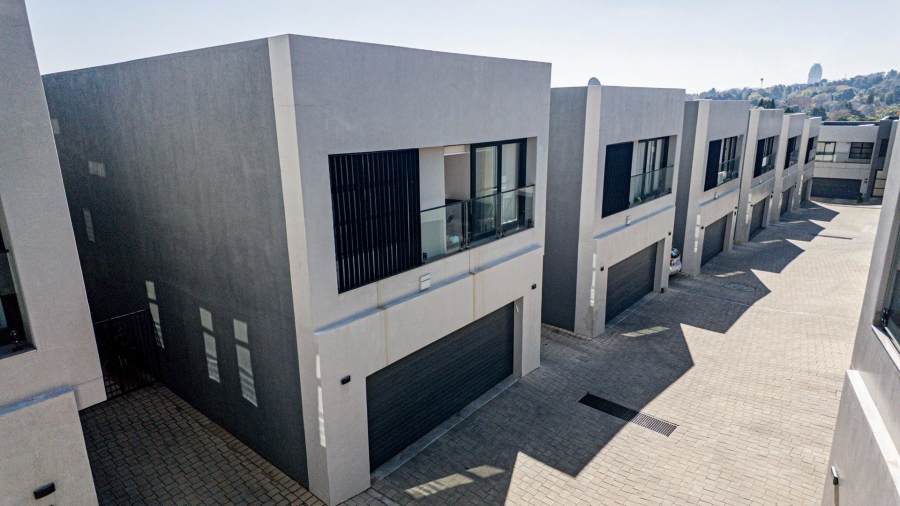 3 Bedroom Property for Sale in Hyde Park Gauteng