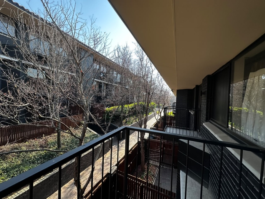1 Bedroom Property for Sale in Bedfordview Gauteng