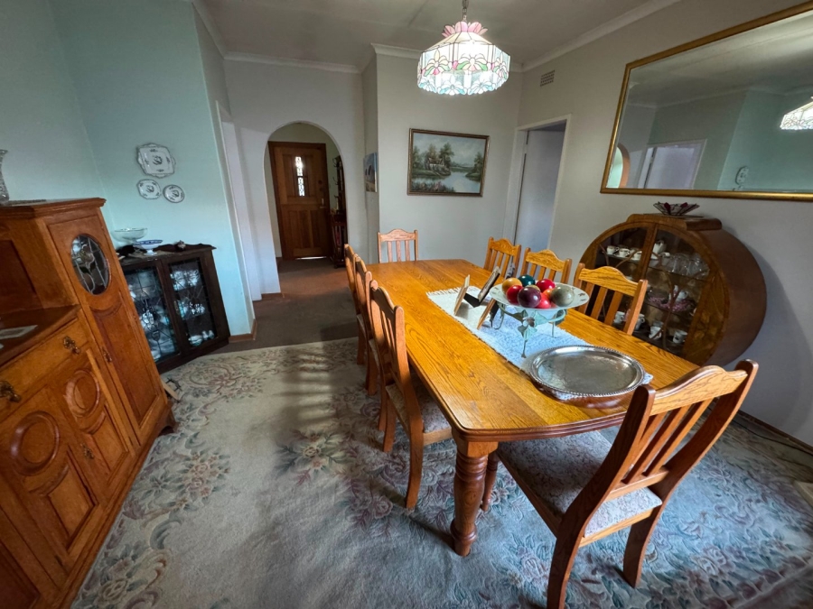 4 Bedroom Property for Sale in Glen Marais Gauteng