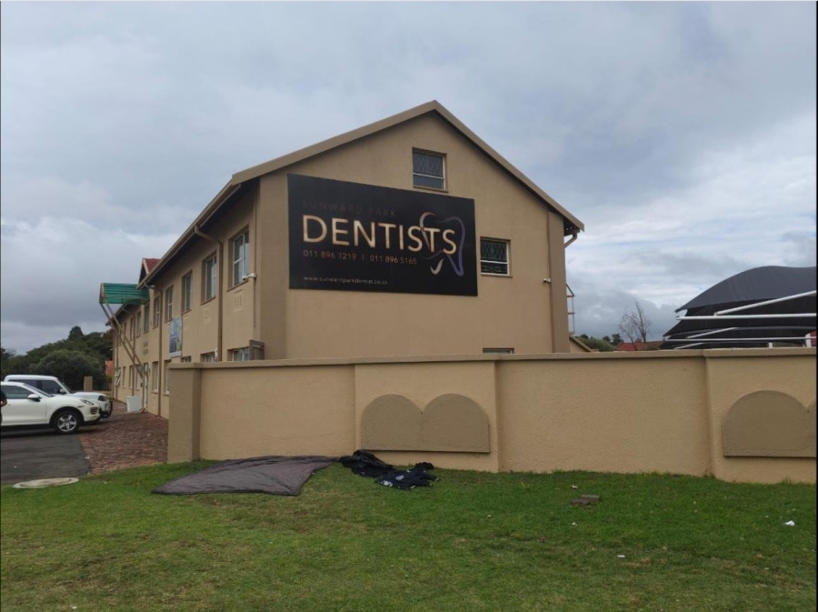 To Let Commercial Property for Rent in Sunward Park Gauteng